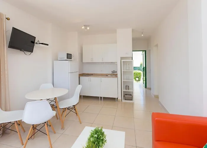 Jumilla Vista Mar 23 * Playa del Inglés